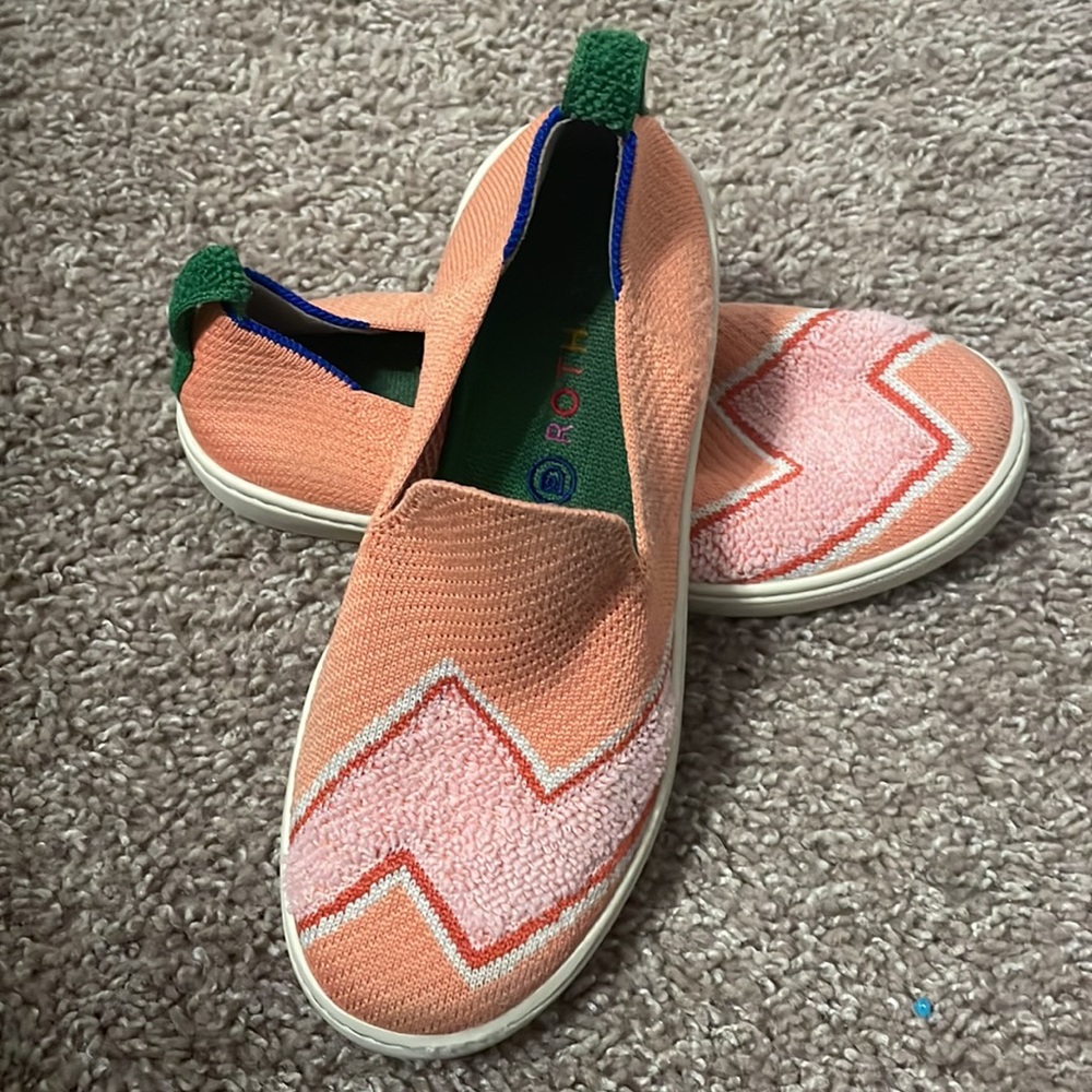 Kids Rothy’s size 3 - Picture 4 of 4
